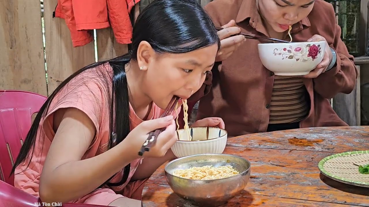 A Day in the Gardening | Harvesting Cassava and Cooking with Family