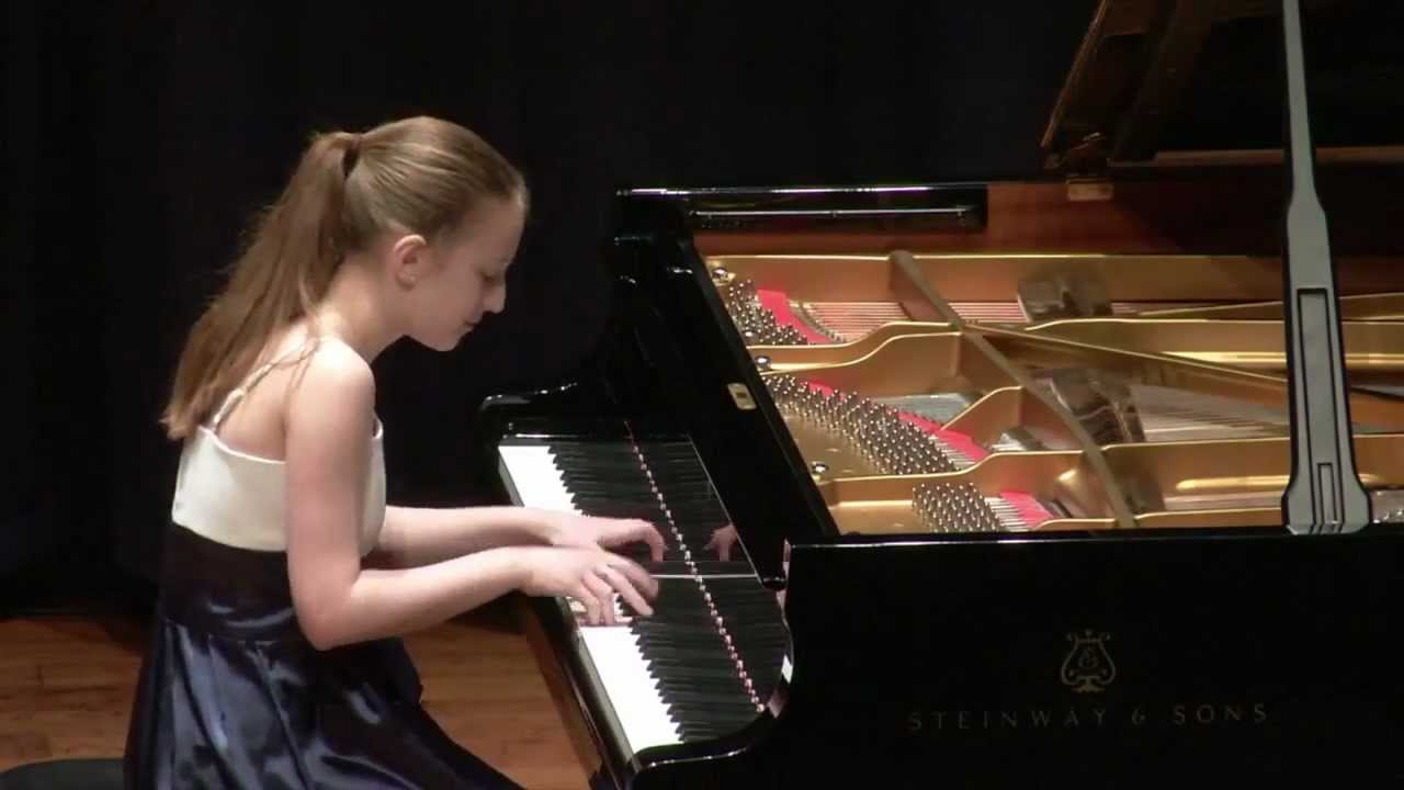 F. Chopin 