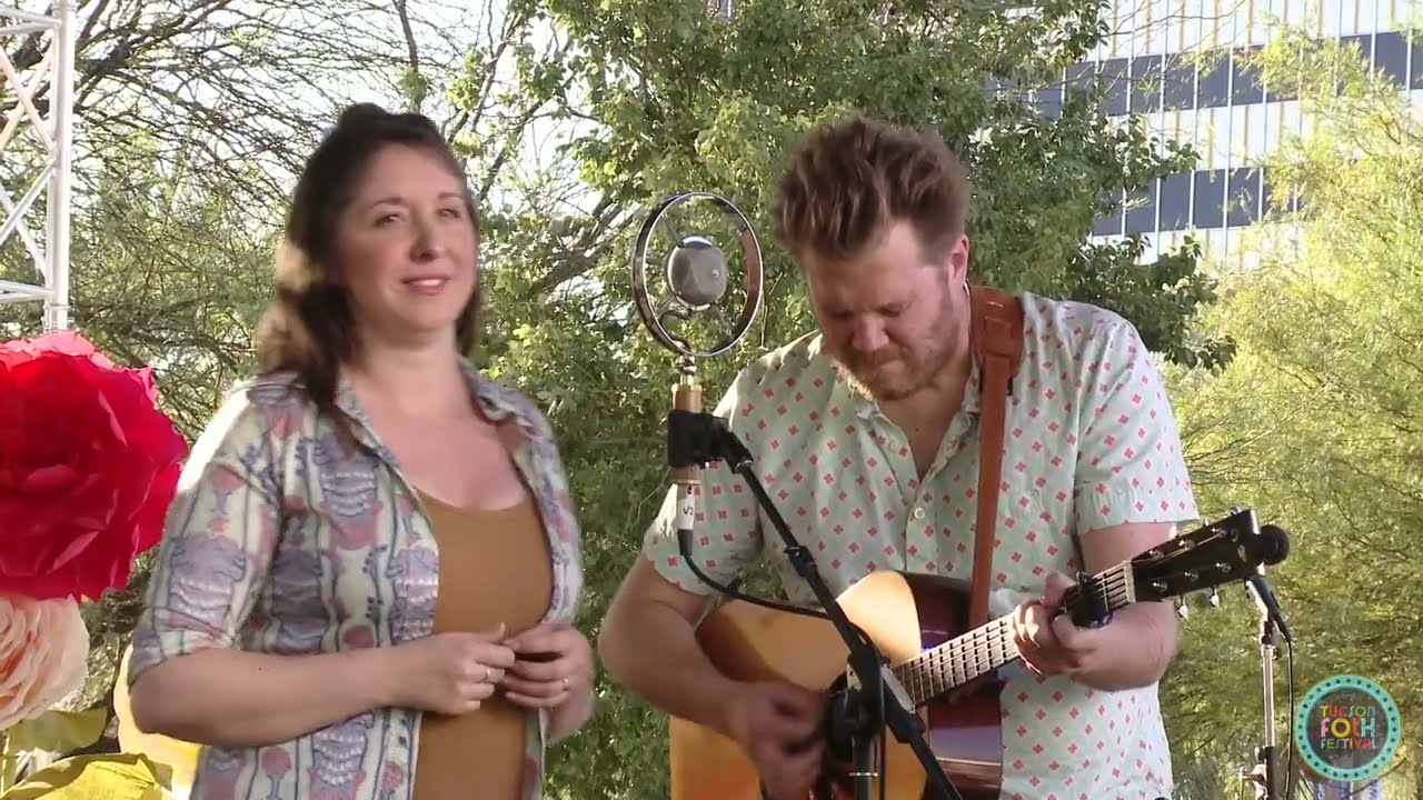 Freddy and Francine | 2022 Tucson Folk Festival | Plaza Stage (Full Set)