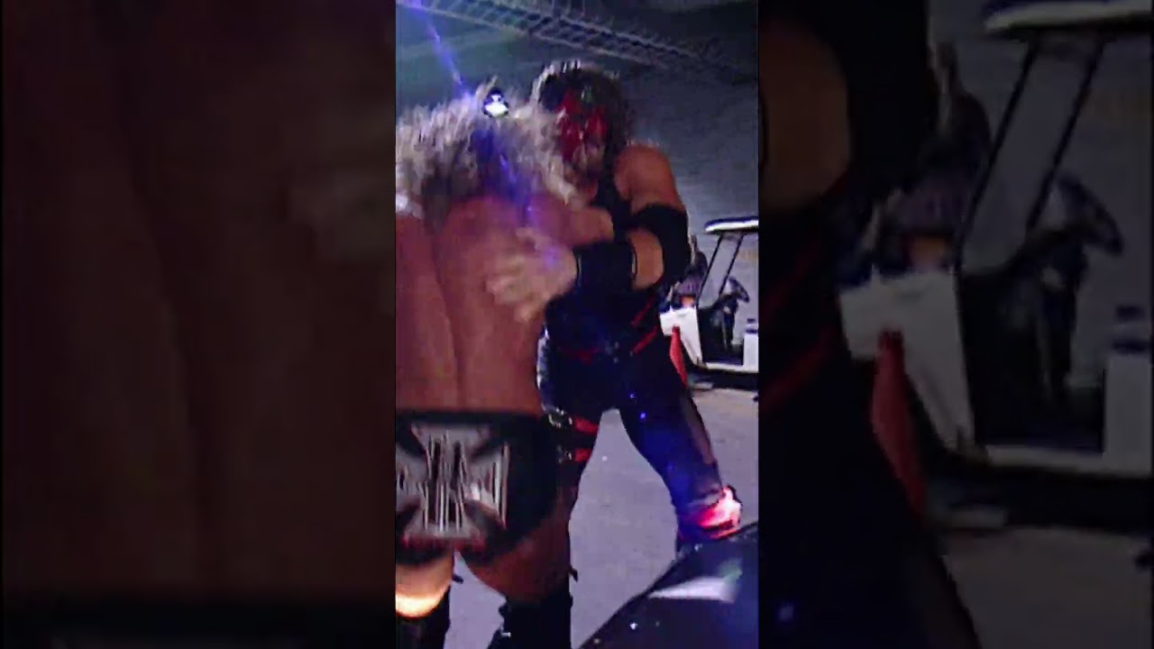 What a CHOKESLAM! 😲 #Kane25