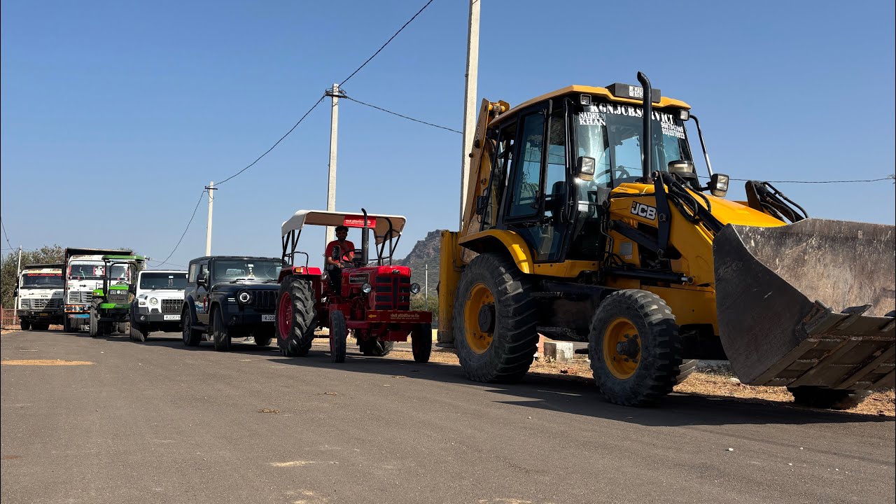 Jcb 3dx loading Mud in TATATippers Tractors Swaraj 855 Fe New INDO FARM Tractor 4x4 TharTruck