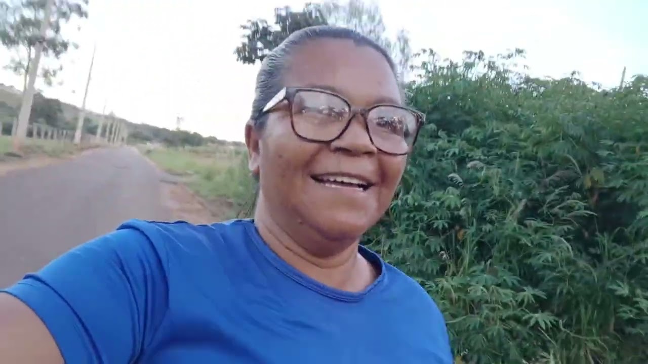 Hoje vim fazer minha caminhada pelo bairro vem comigo pela saúde #caminhada #YouTube #inscreve 