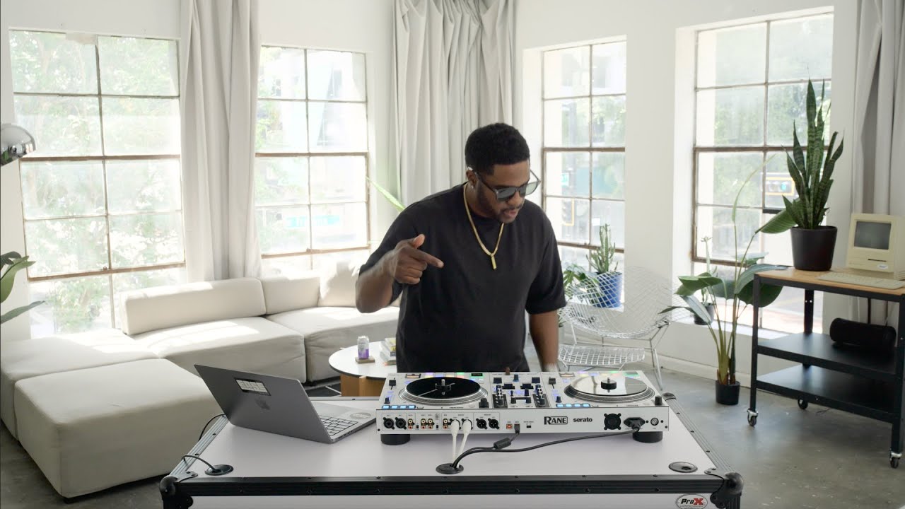 DJ Ease Gets Creative with the RANE ONE MKII