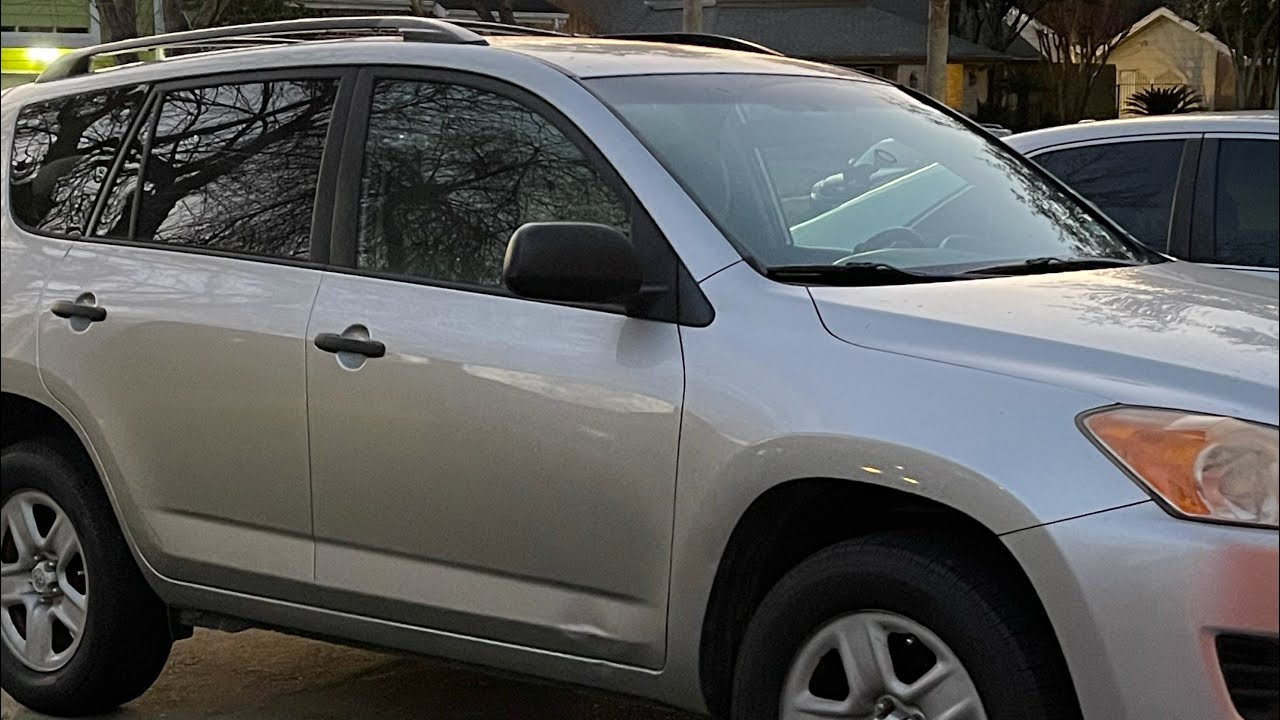Toyota Rav4 4x4 cómo activar la doble tracción y muestra del interior