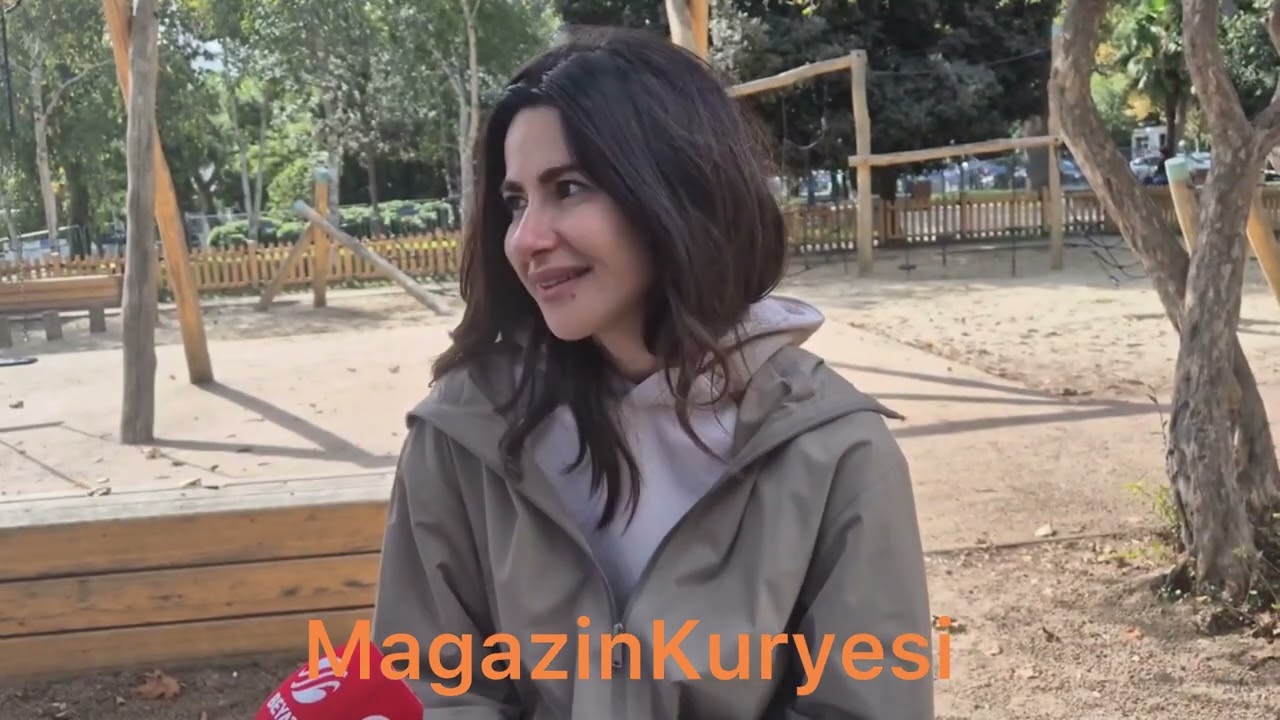 NESRİN CAVADZADE ‘DEPRESYONDAYKEN LAHMACUN YİYİYORUM’