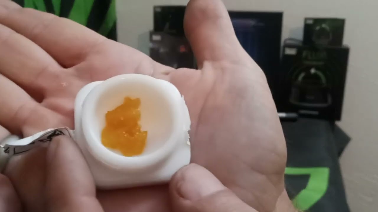 Rippin Tasty Dabs with the Yocan Black CELESTIAL