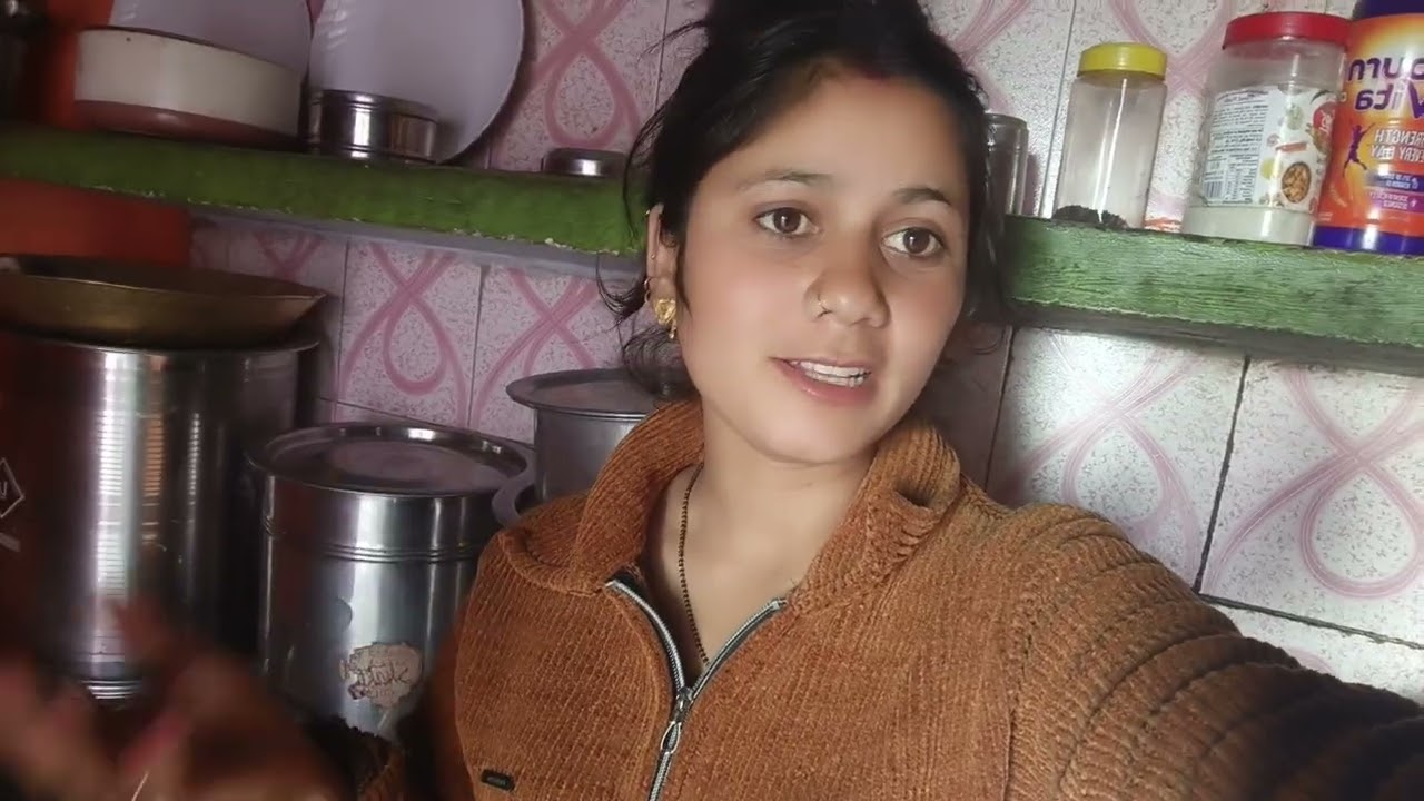 पीले कद्दू की सब्जी और गाजर के हलवे का लिया आनंद 😋😋🤗
