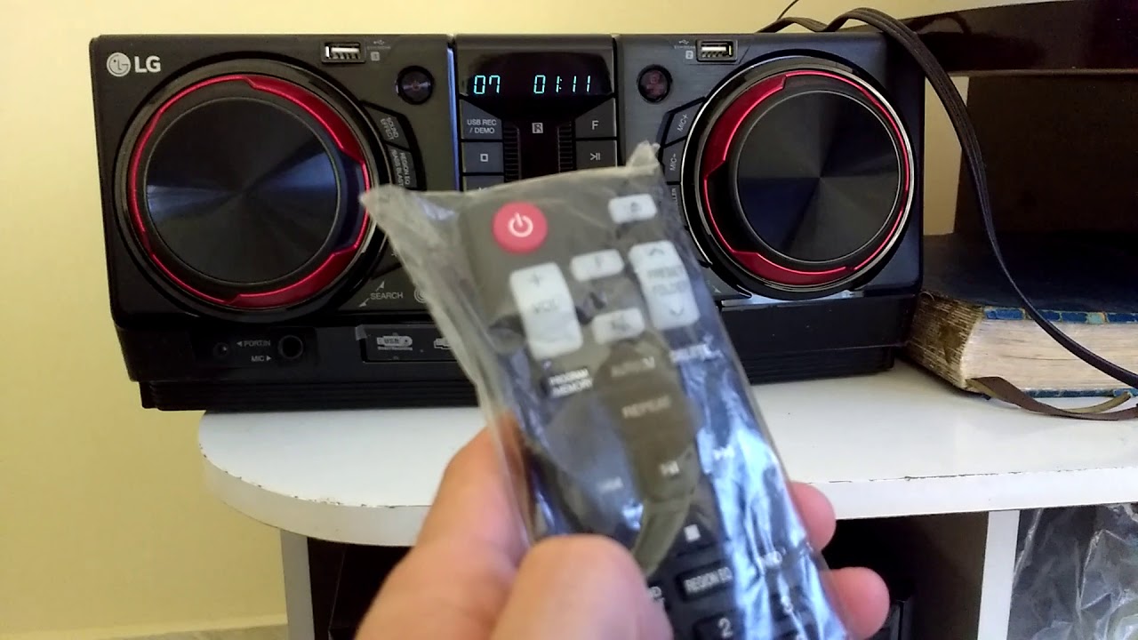 Mini System LG CJ44  440W