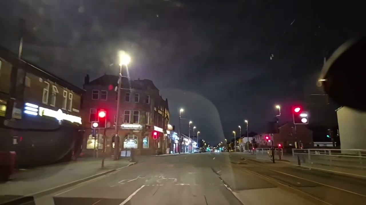 Live UK Dashcam Roadtrip Wigan From Stalybridge At Night 🌙 In wind via Manchester