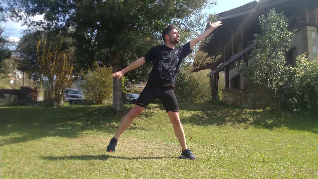 STRONG zumba etxean 6