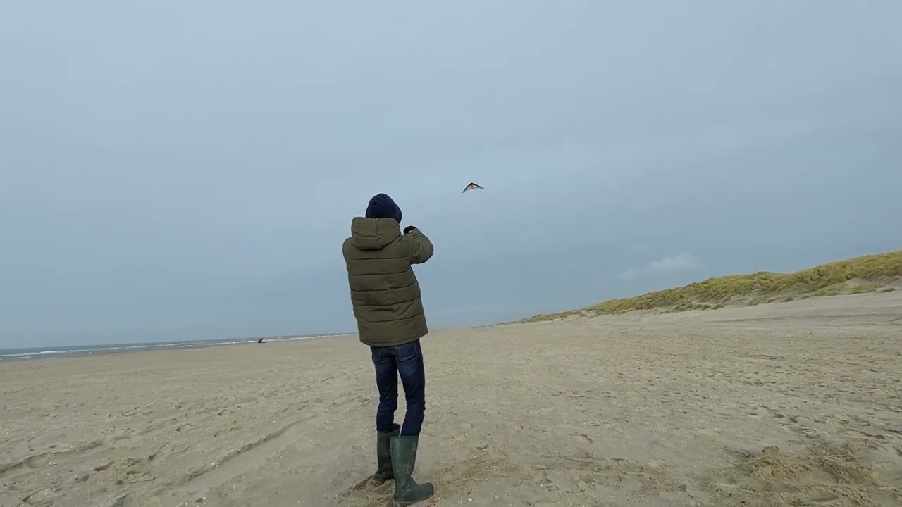Eliot jet stream Kite Texel beach