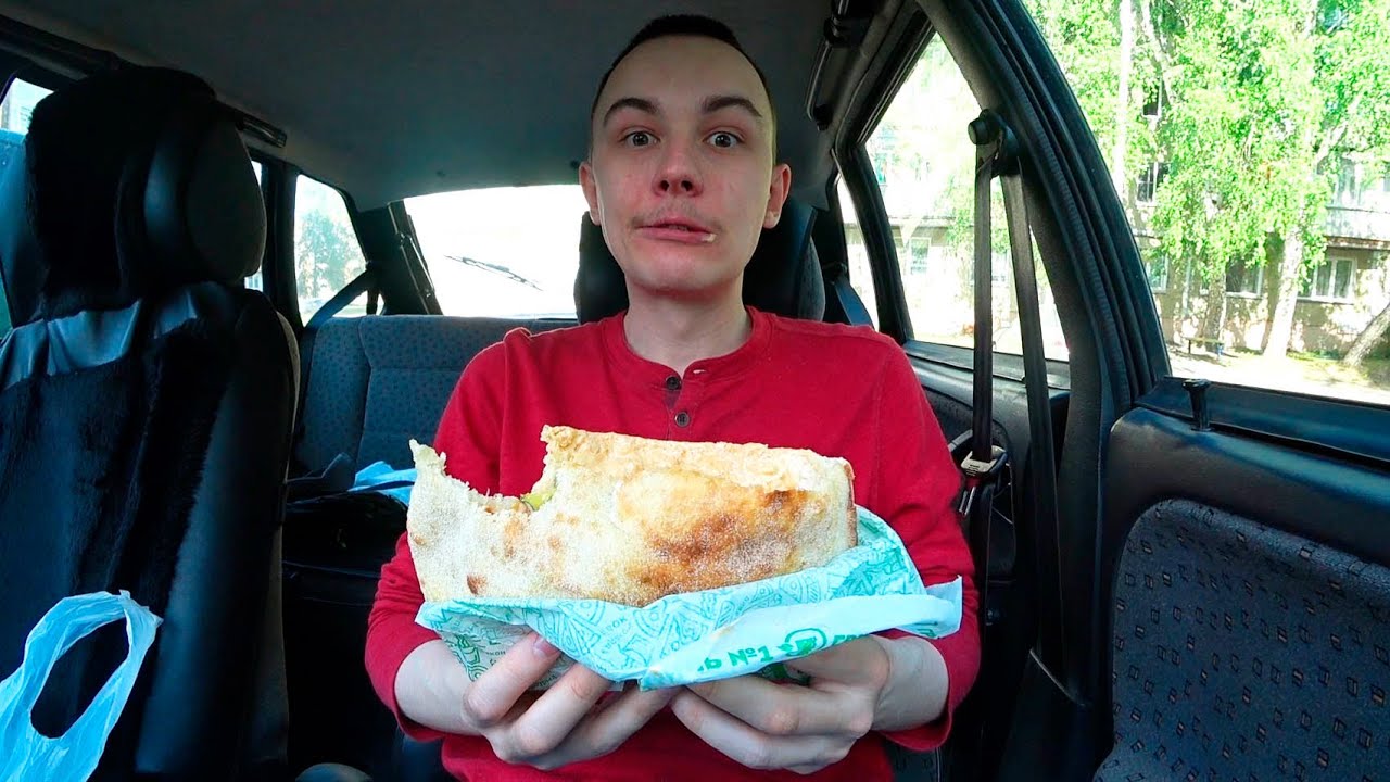 DIMAVIPER КУПИЛ БОЛЬШУЮ ШАУРМУ В ПИТЕ! СОЧНАЯ, ВКУСНАЯ