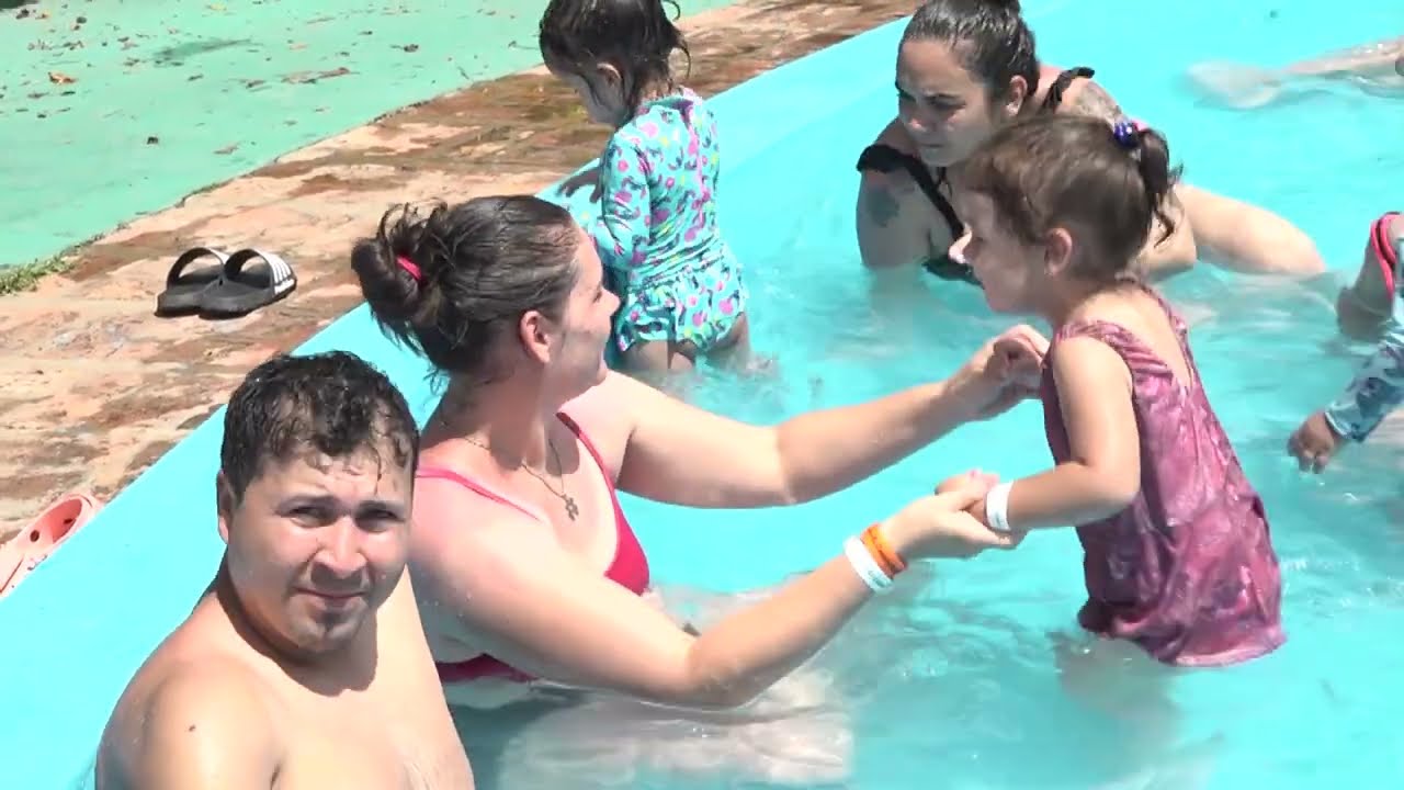ACTIVIDADES EN EL PARQUE ACUÁTICO DE EL COLORADO