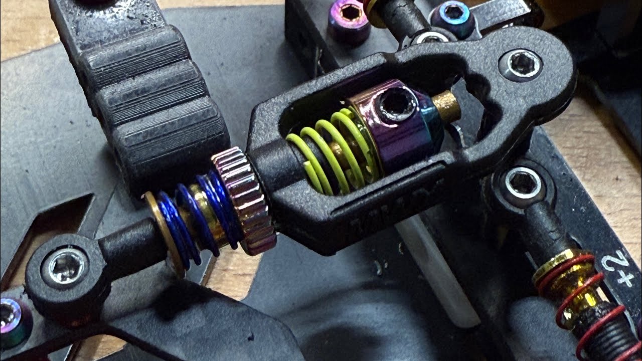 MWX dual spring center shock