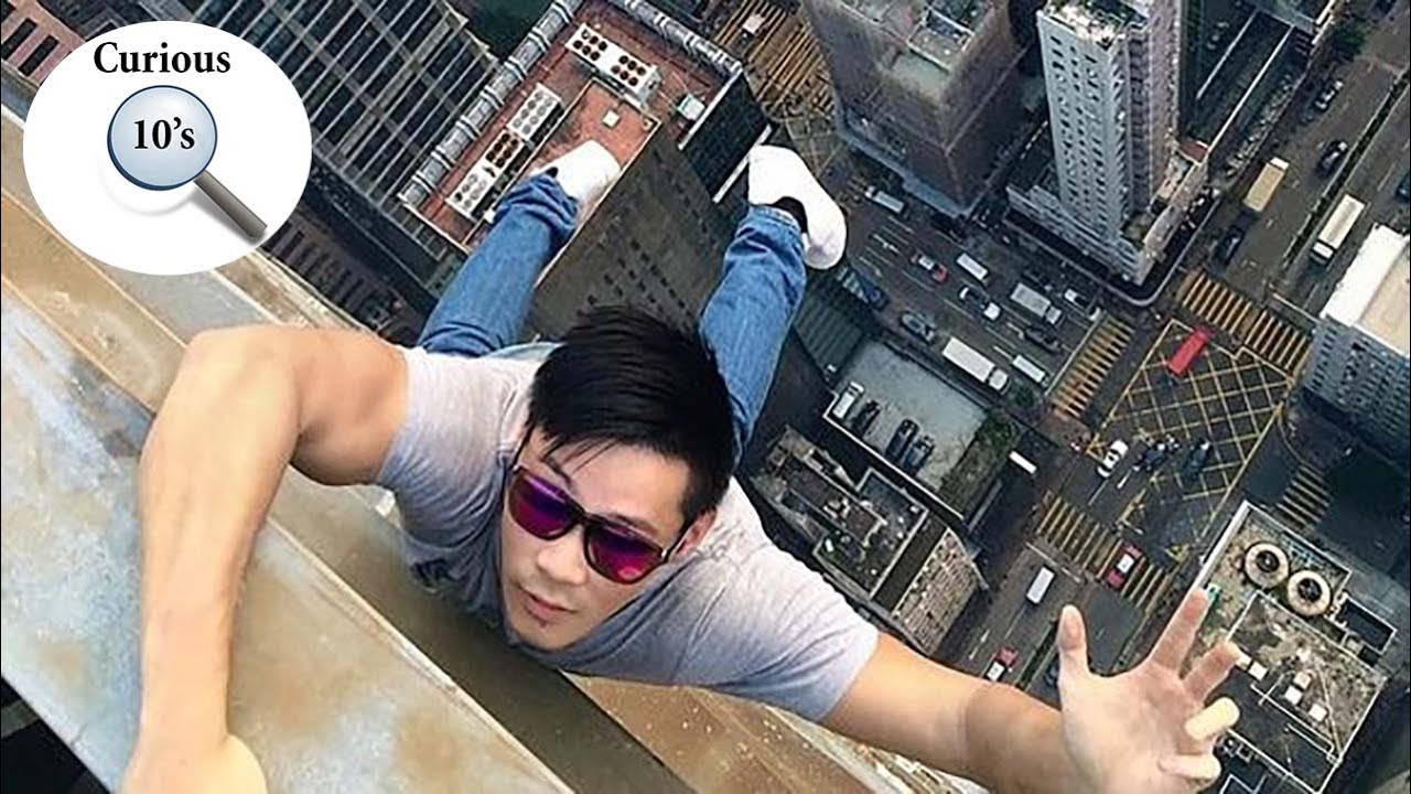 20 Most Dangerous Selfies Ever Taken