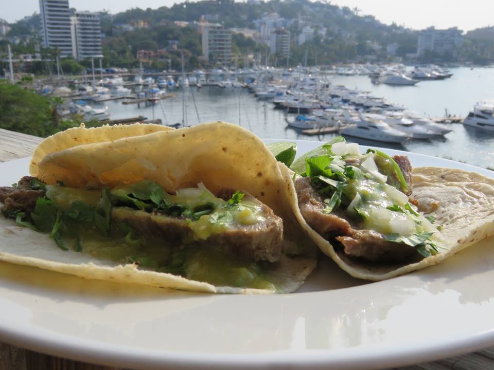 TACOS DE LENGUA DE RES.