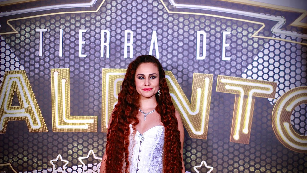 K L A U D Y A - Admisión #VuelveTierradeTalento | Presentación y Actuación completa