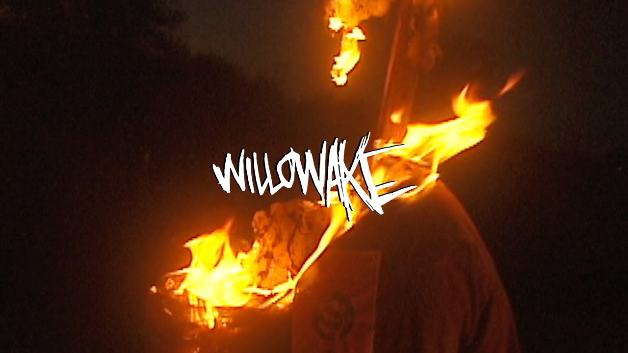 Willowake - Dog (Official Video)