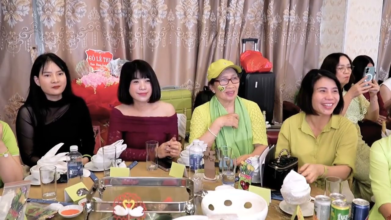Hồ văn cường hát tặng ,Mẹ Yêu Ơi  trong ngày  08 /03/2026 SN