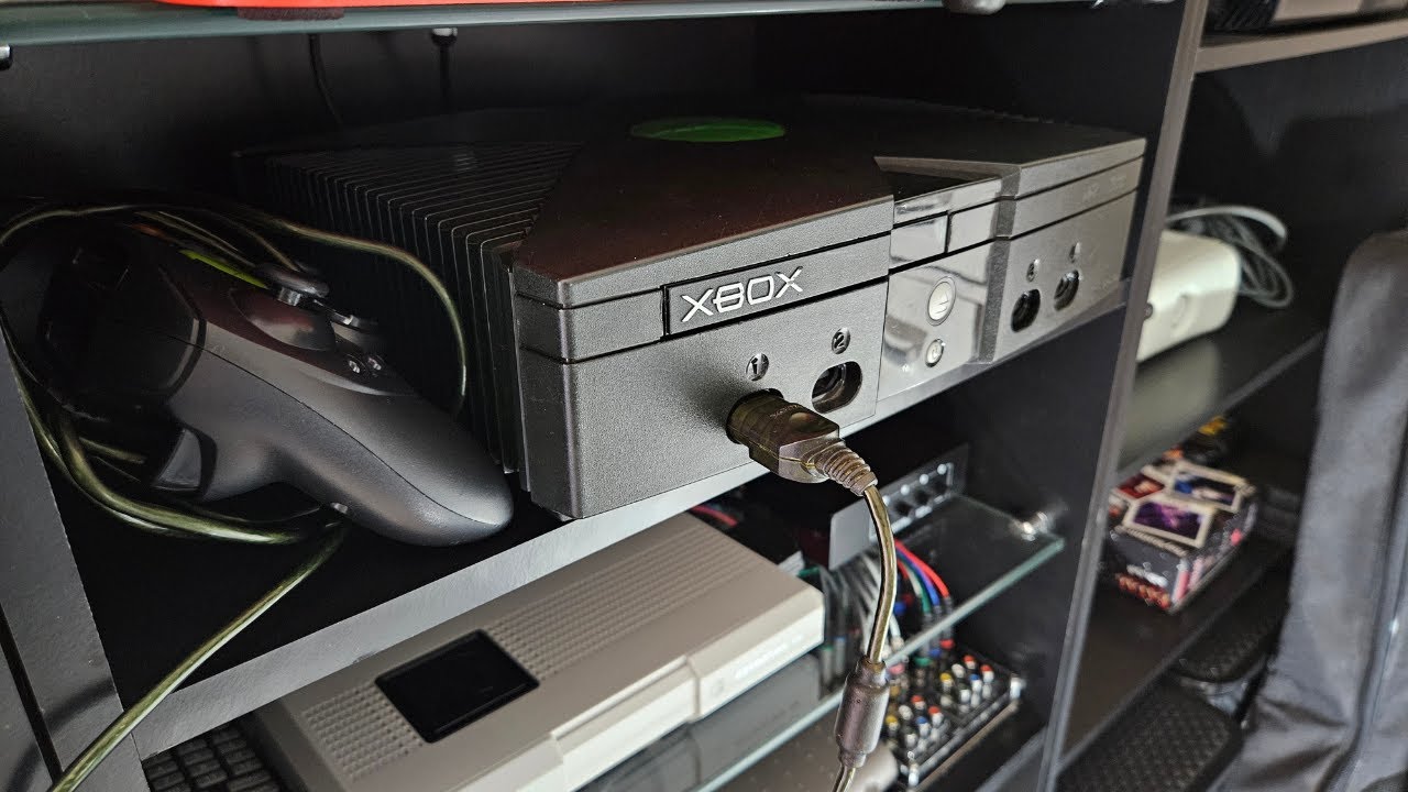 Revisão COMPLETA no Xbox Clássico! Capacitores, Desbloqueio e DVD Novo! 🔧💚
