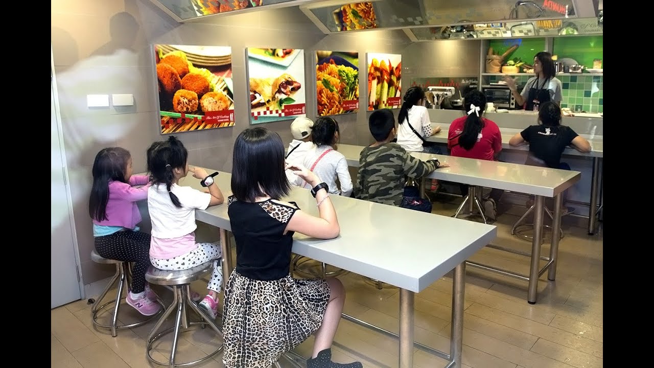 เด็กจิ๋ว@Kidzania ตอน9 ทำขนม [N'Prim W275]