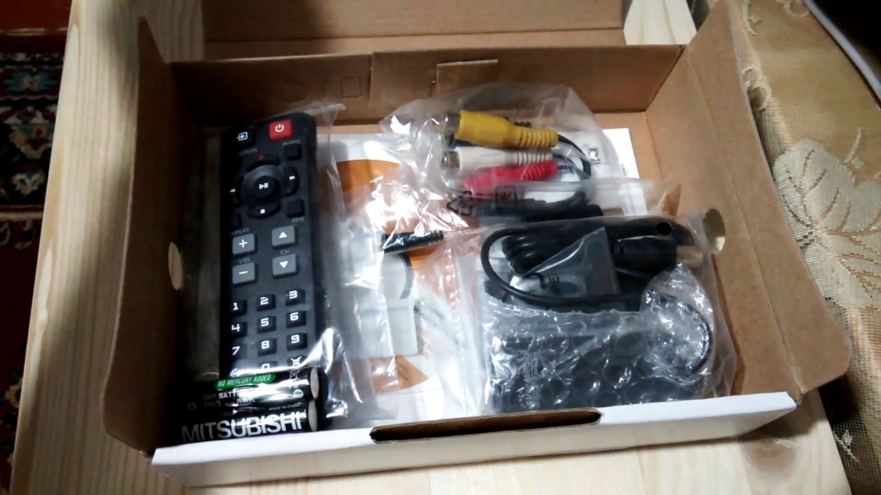 Гибридный TV-тюнер и FM-тюнер AVerTV Hybrid AirExpress.
