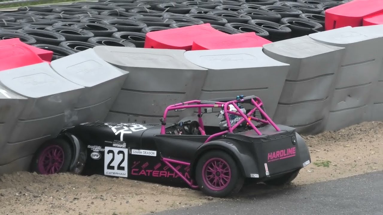Circuit Zandvoort - Crash and Spins - BARC Caterham Weekend - May 2024
