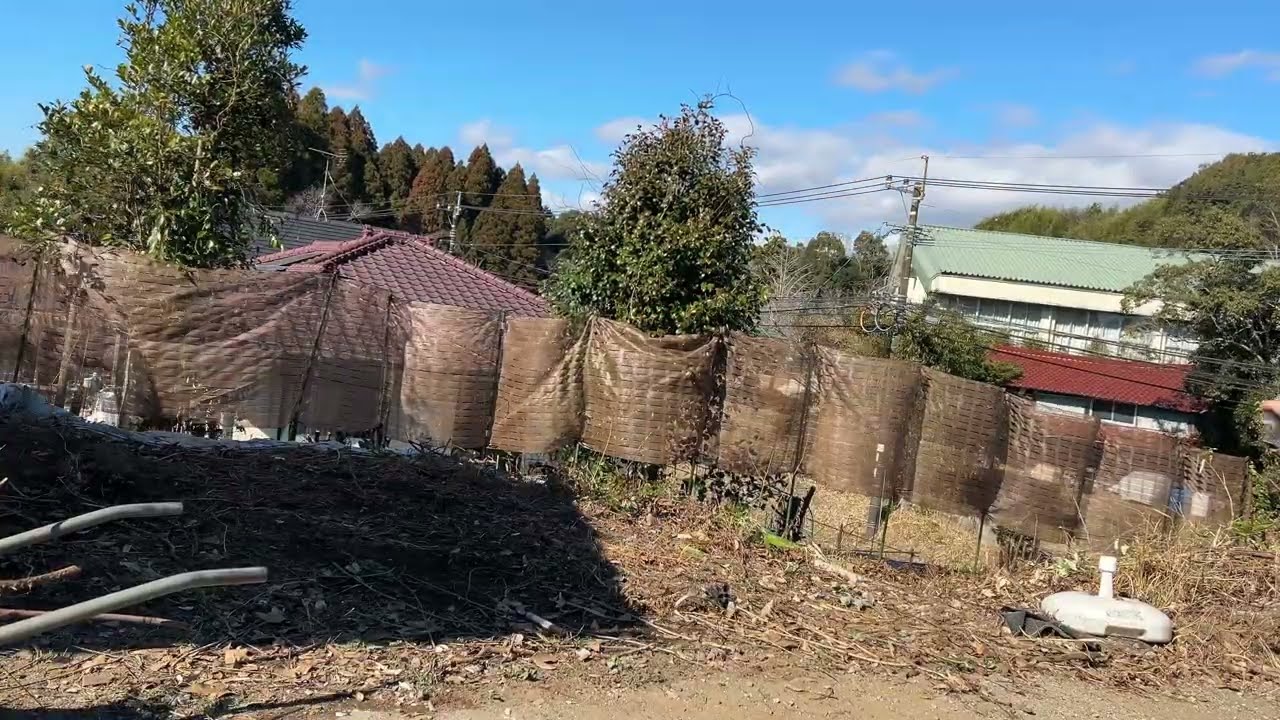 [4K] Installing a Fence Net on a Rural Japanese Property | Silent Outdoor Work
