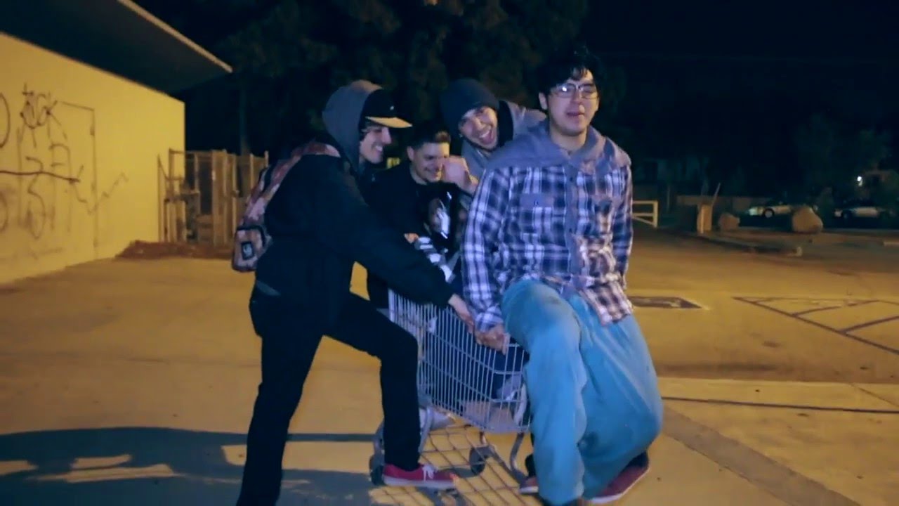 La Vecindad - The Trouble Tonez (3Tz)