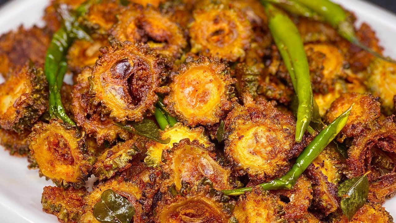 बिना कड़वाहट करेला प्याज की सब्जी। करेले की सब्जी। karela pyaz ki sabji। Bittergourd Onion Sabzi।