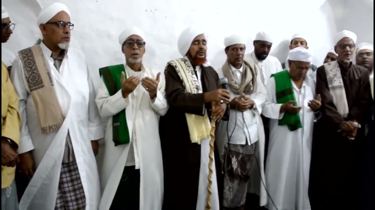 حضرة الأحدى عشريه بمولى القويره بحوطة مشطة -الذكرى الثامنه لتأسيس الحضرة لسنة ١٤٤٤ هـ