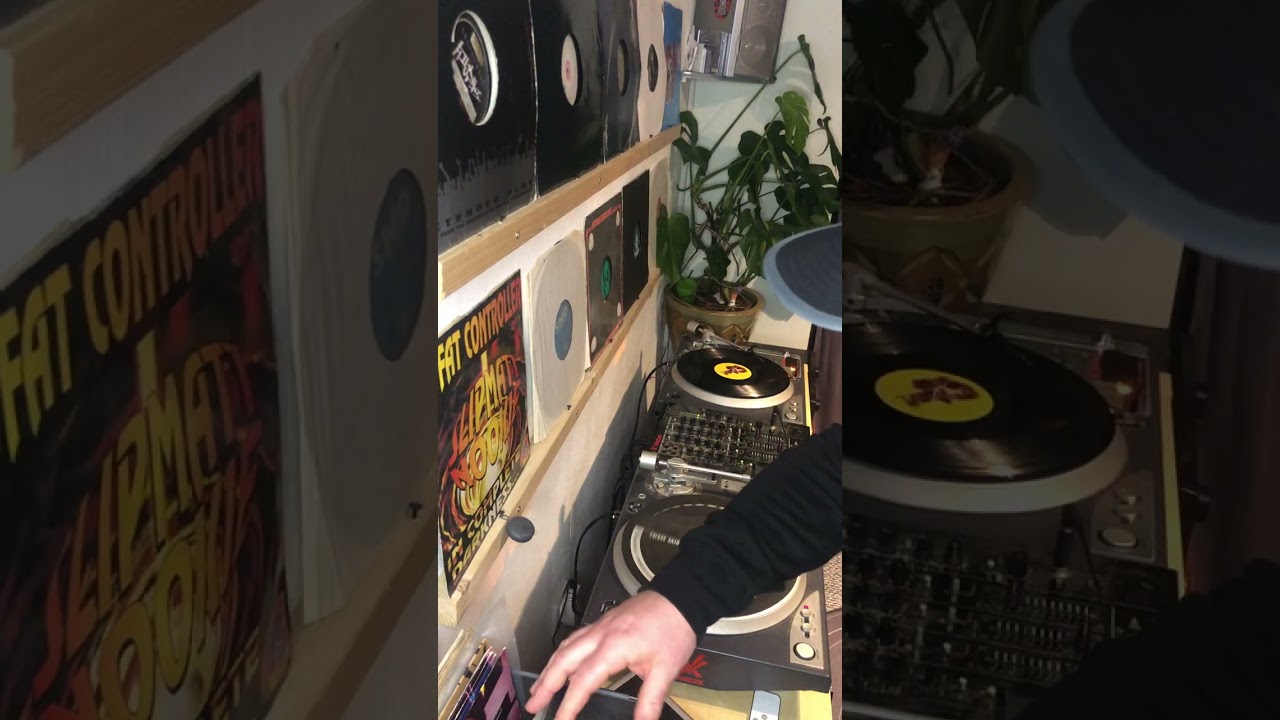 Trouble on Vinyl 30 minute mix