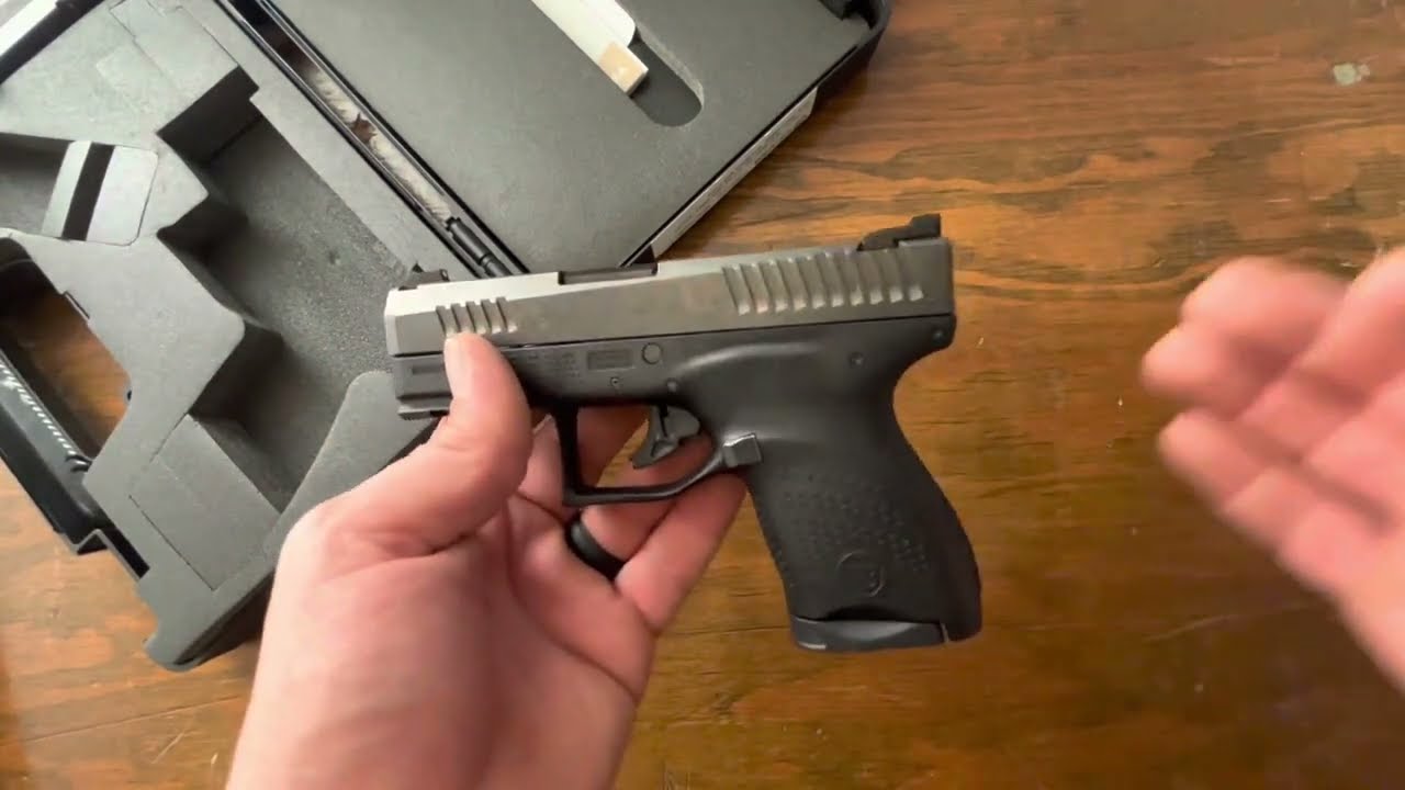 Looking at the CZ P10M
