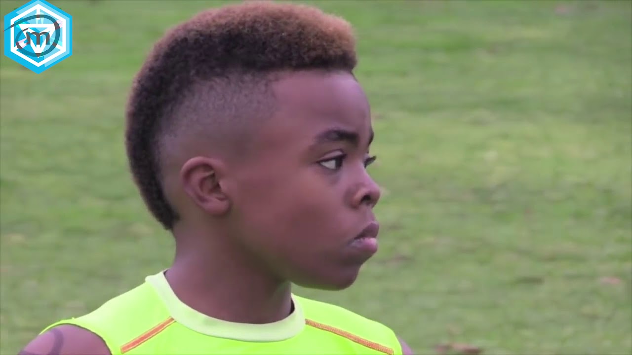 Bunchie Young   🔥🔥 Kid has Crazy Footwork and Speed