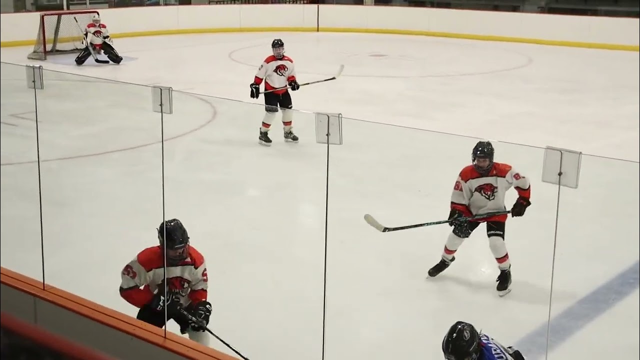 Eastview Hockey Peewee B2 vs Farmington 1st Period