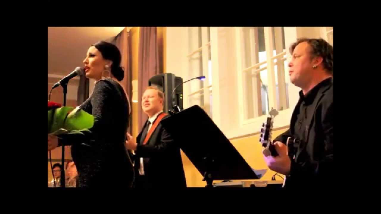 Maria Lund: Oi Niitä Aikoja