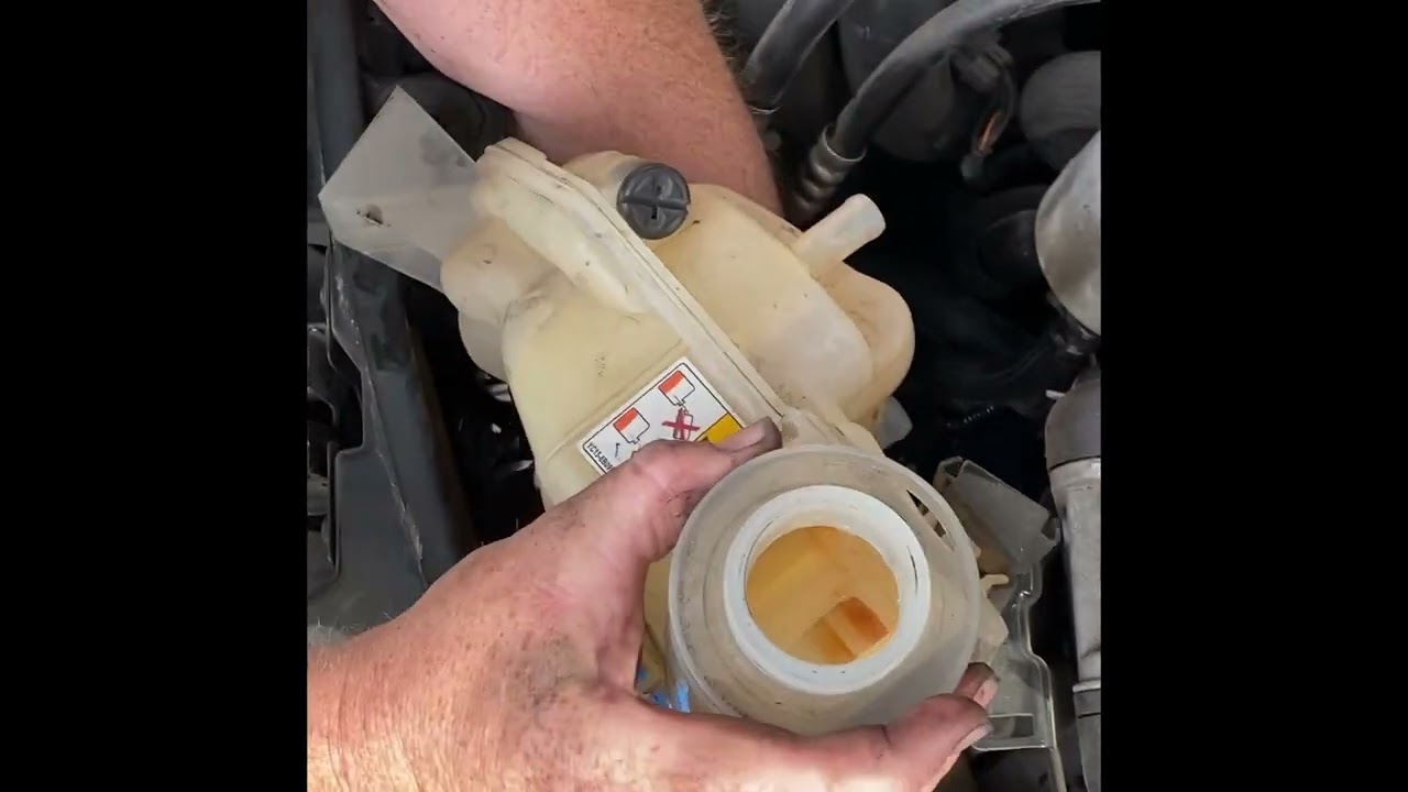 Range Rover sport Coolant level sensor change