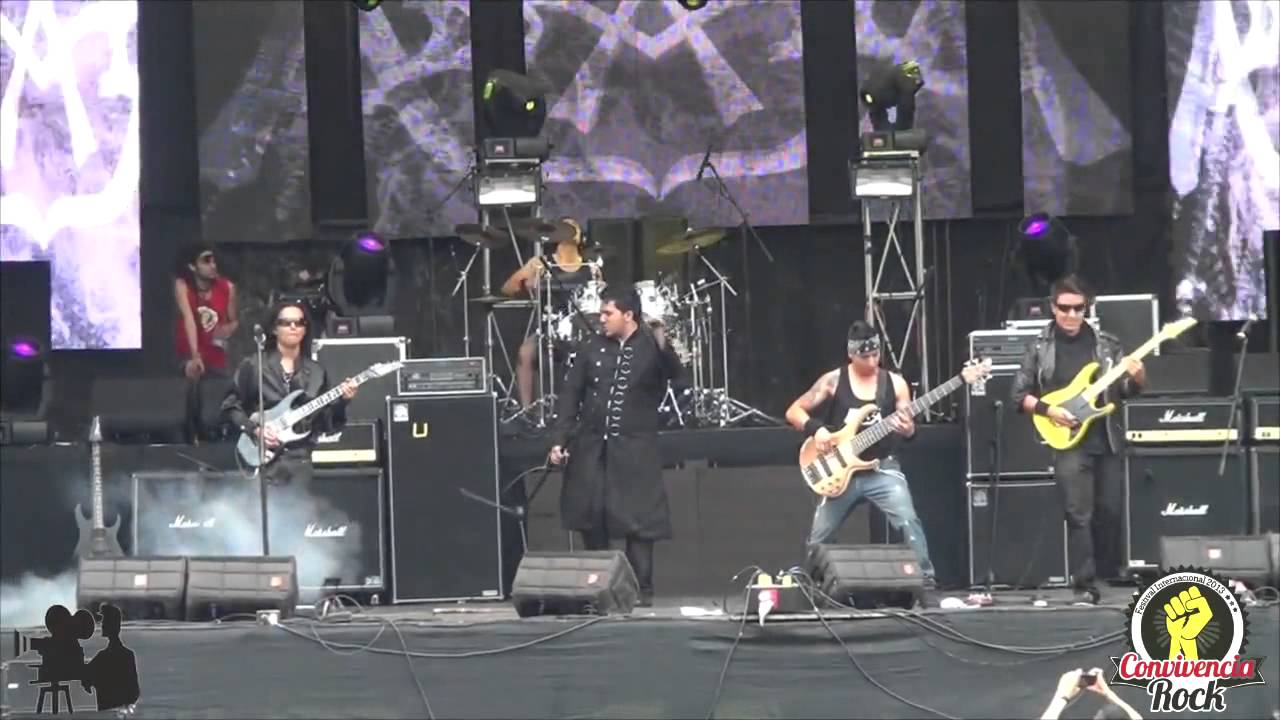 ADAIA - En vivo (Carry on / Angra Cover)