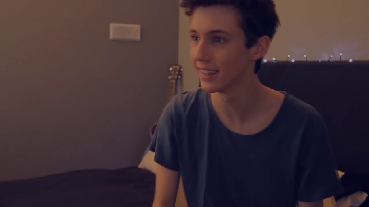 No Audio Challenge (2017 edit) Troye Sivan