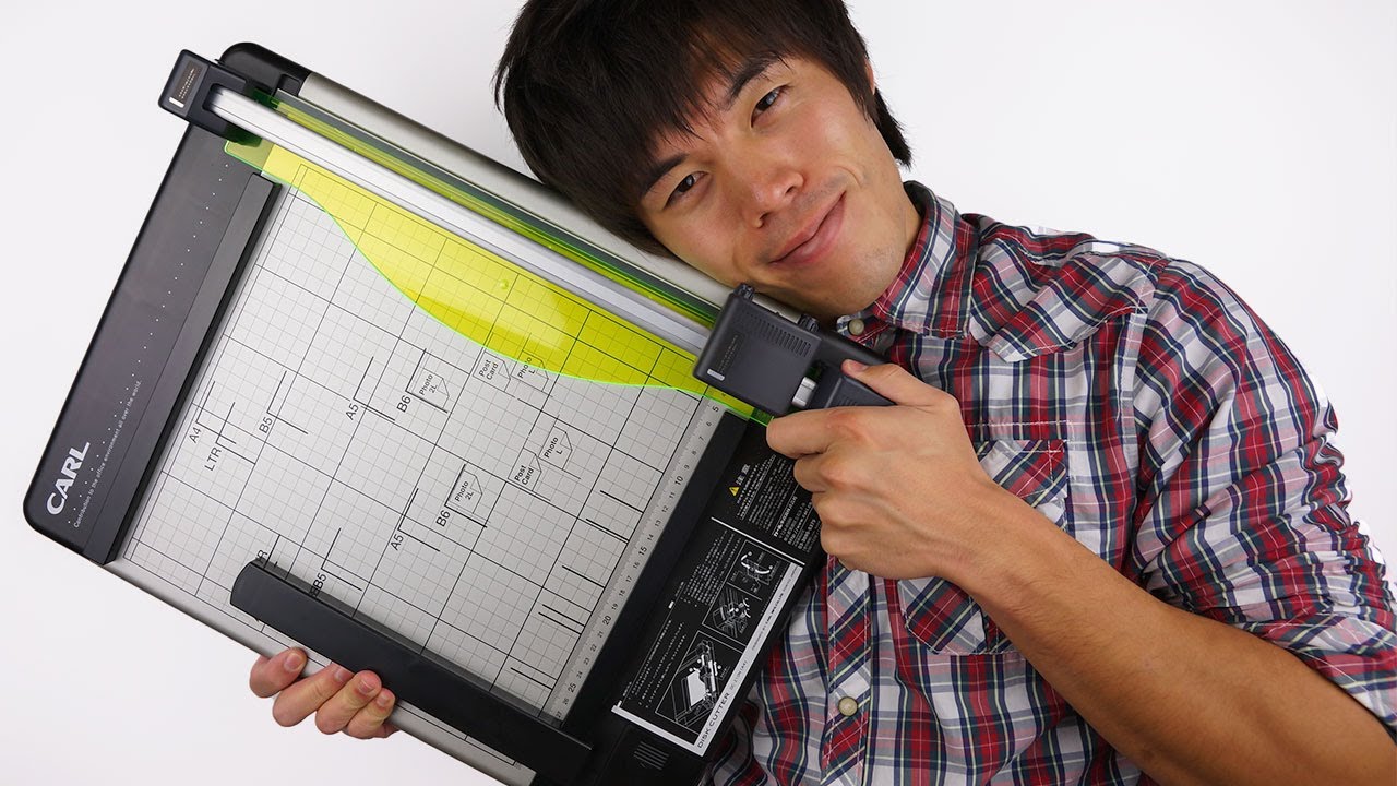 裁断職人になりました！人気の裁断機ディスクカッター DC-210N 自炊道具