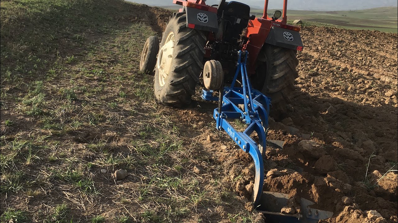 Newholland70-56ile nadasa devam/4lü11 ünlü pulluk/patıyle çekıyor!!