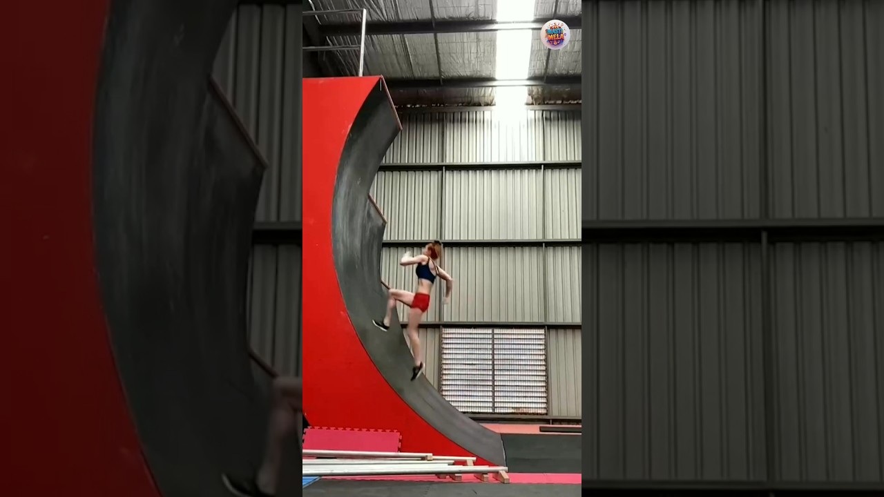 very beautiful circus act everyone shocked! #shorts #shortvideos #viral #trending #circus