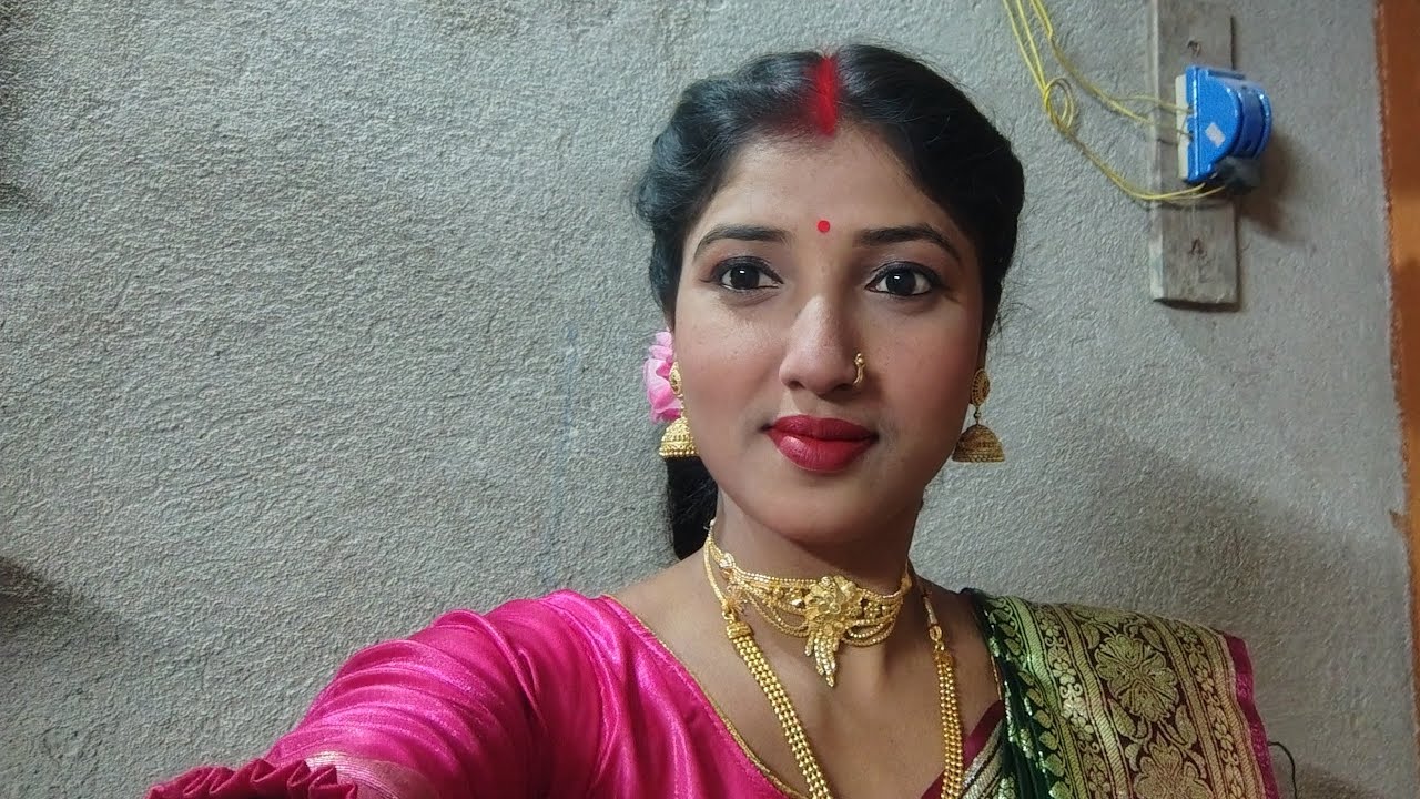 আজ রাতে একা আছি ।