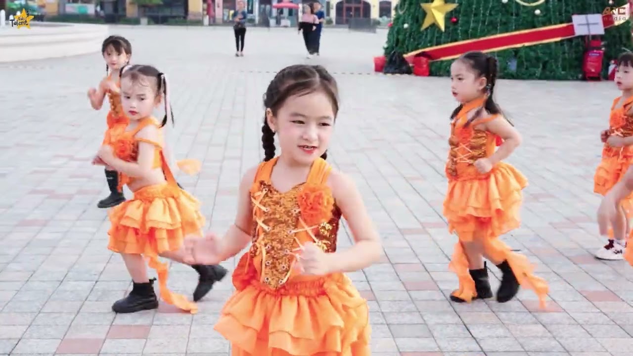 nhảy banana chacha 3-5 tuổi