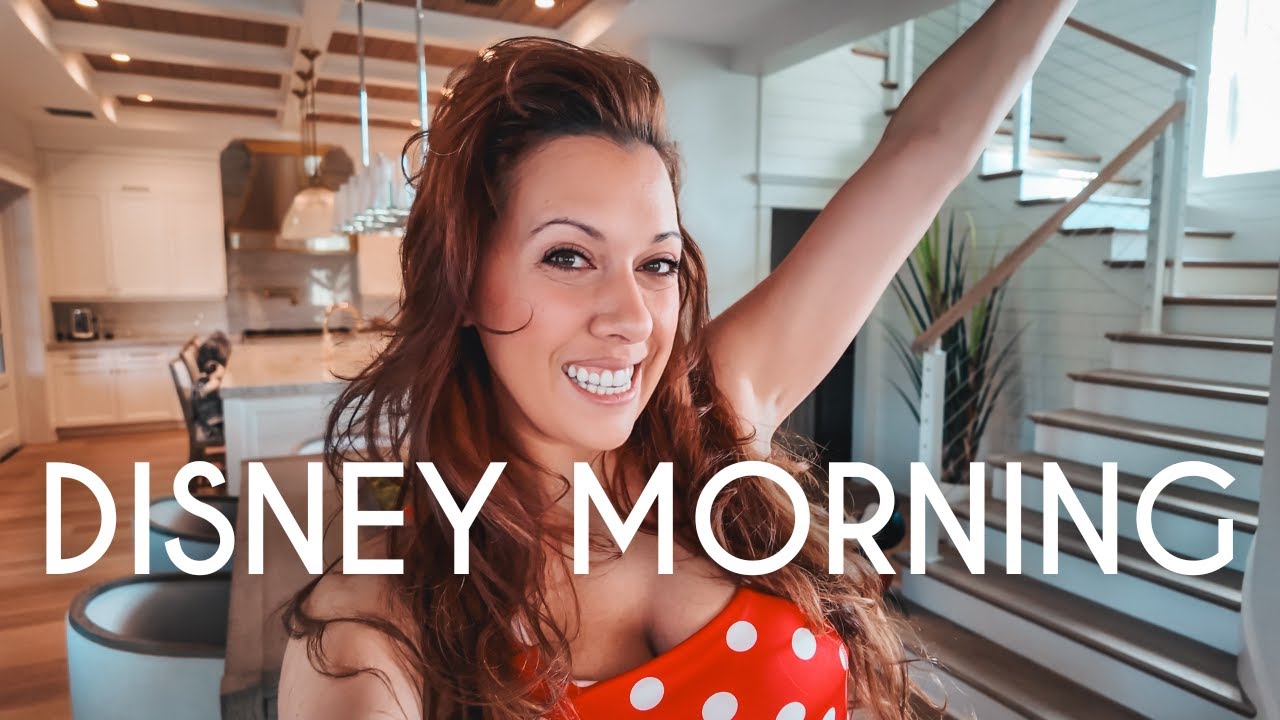 Good Morning from Disney World 🏰 🎠 Disney Unboxing + Dining Tips