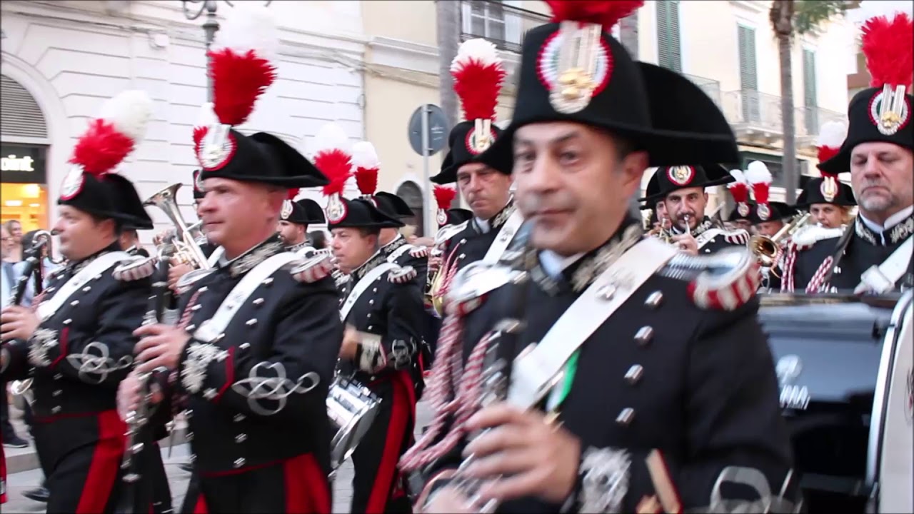 Brindisi in festa: speciale presentazione regata e banda dei carabinieri
