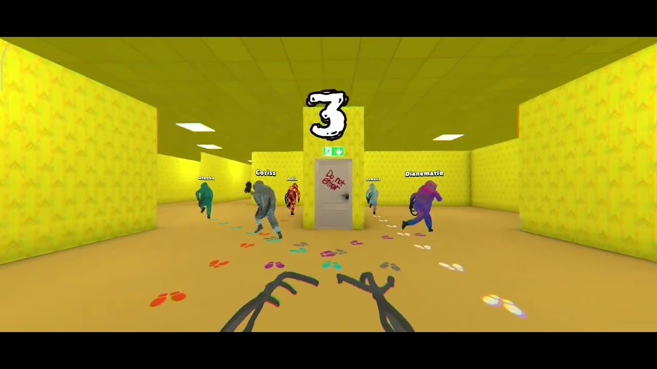 Играю в Hide in The Backroom