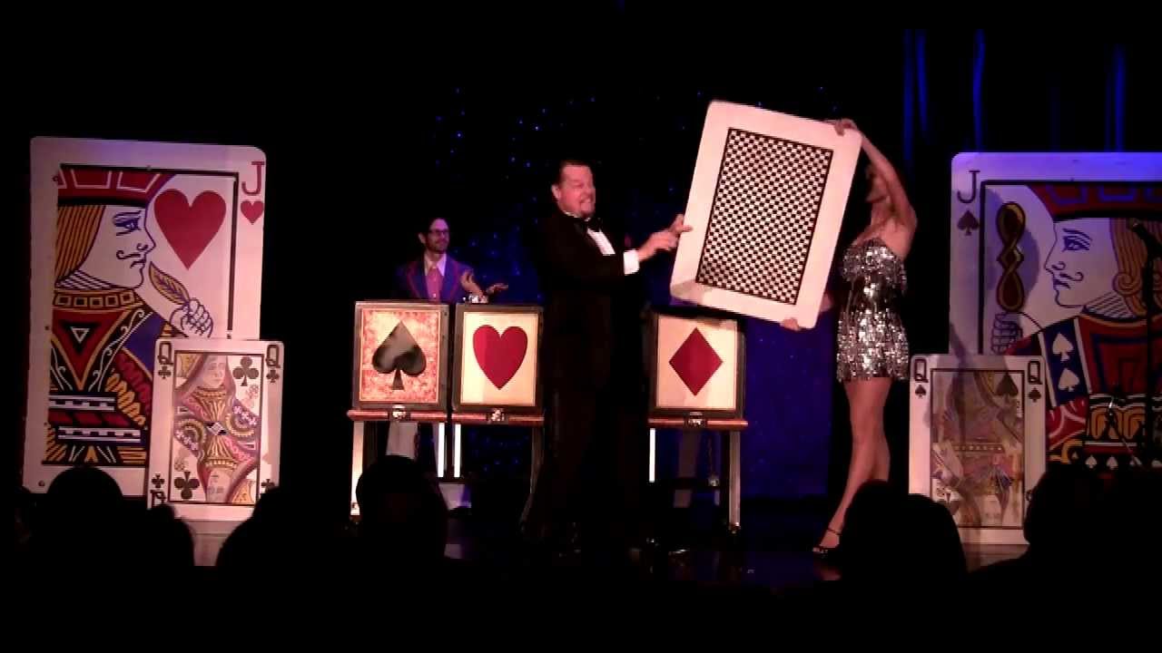 Greg Wilson - Divided in 4 - Worlds Largest Card Trick - from the Magic Castle, Hollywood CA