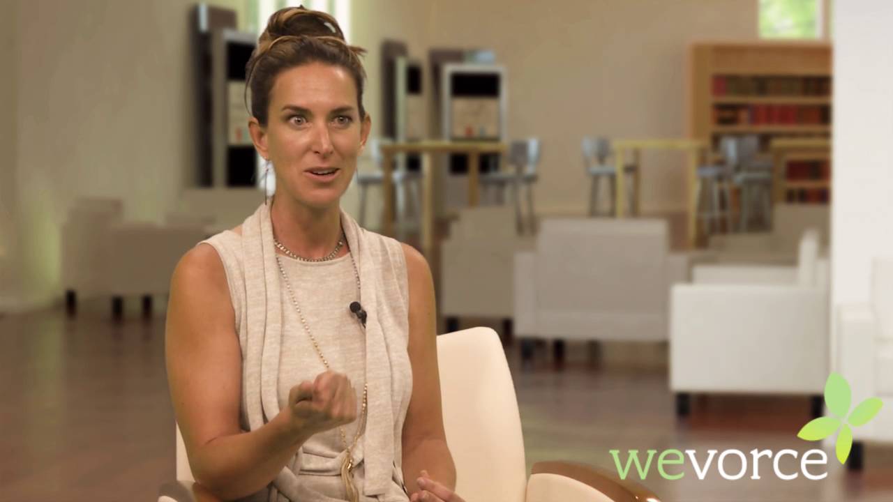 What are 3 things you should never do during divorce?