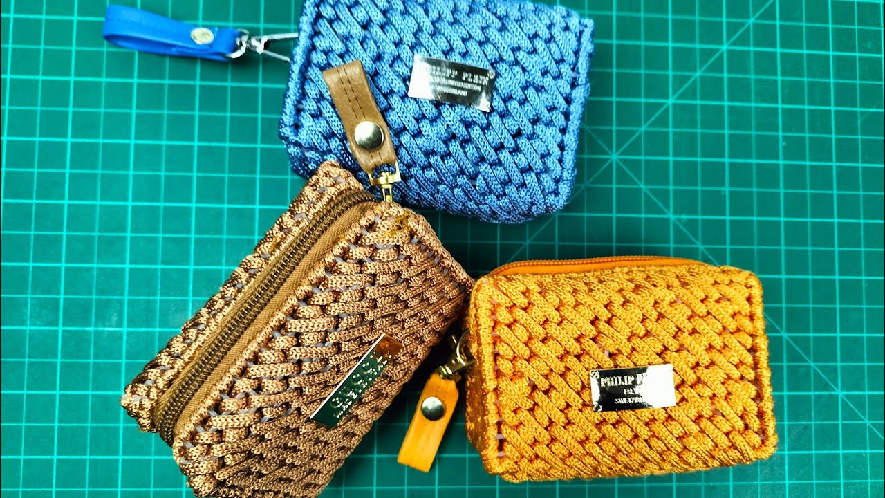 طريقة عمل محفظة بالبلاستيك الكنافاه  plastic canvas wallet